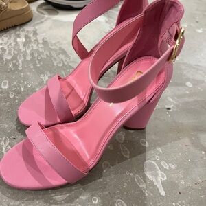 Elegant Pink Block Heel Sandals